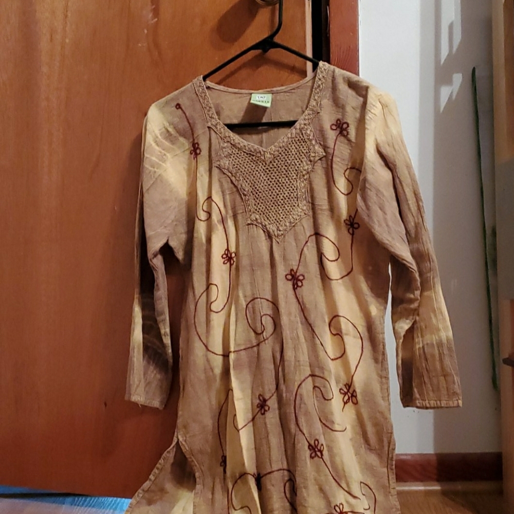 Tunic tan and cream